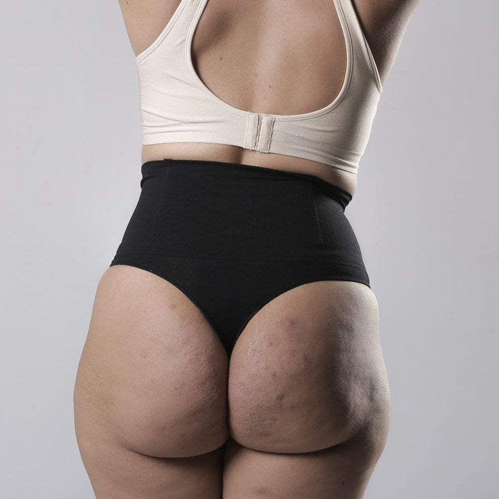 [PAGUE 1 LEVE 2] Calcinha Modeladora CompressUp com Barbatanas!