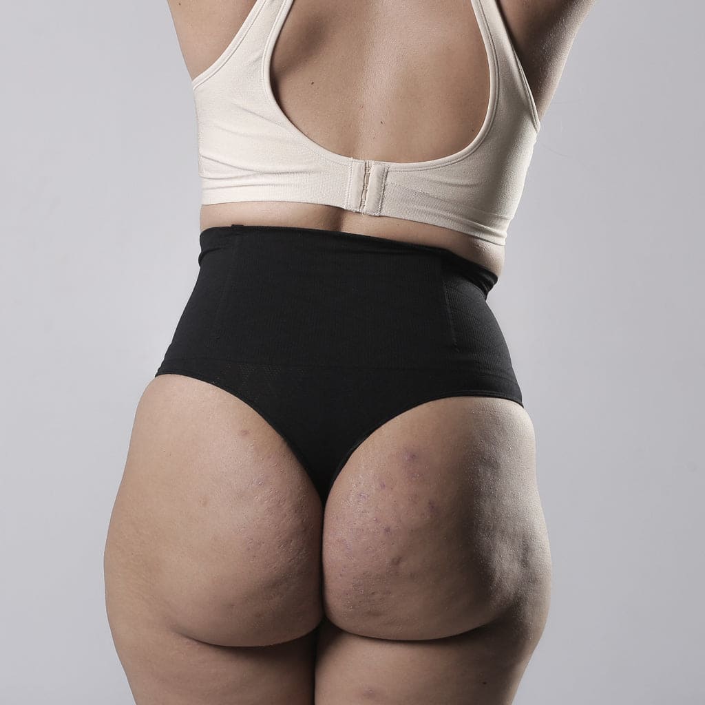 [PAGUE 1 LEVE 2] Calcinha Modeladora CompressUp com Barbatanas!